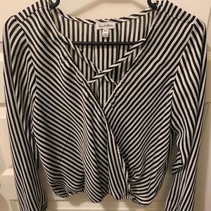 Sexy black and white crop top